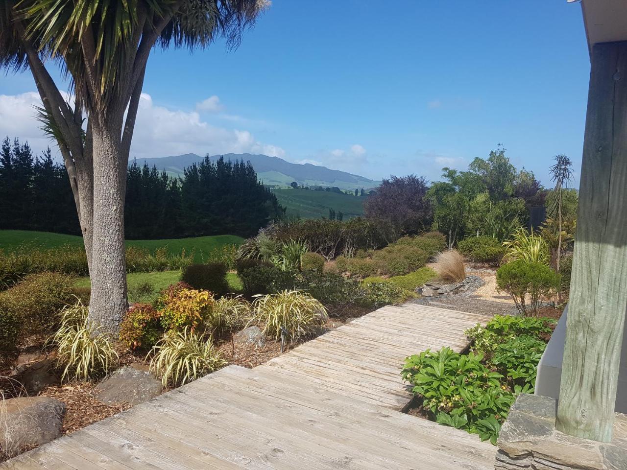 Above The River Karapiro Bed & Breakfast Luaran gambar
