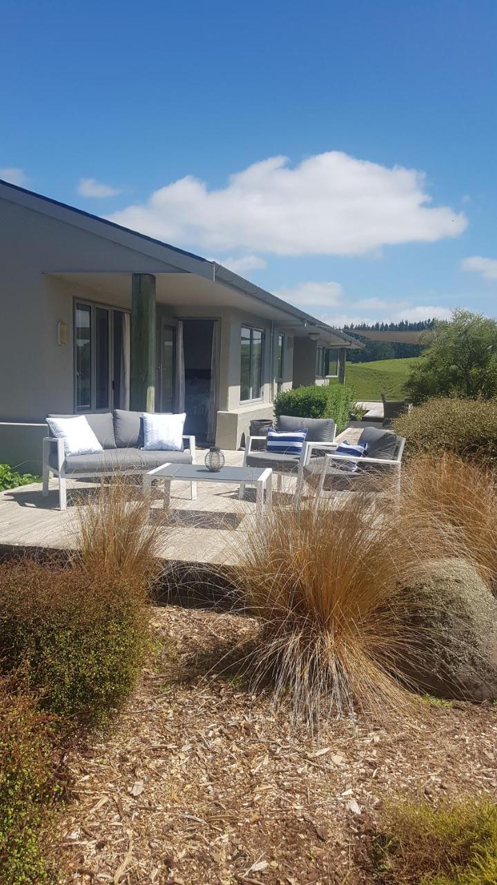 Above The River Karapiro Bed & Breakfast Luaran gambar