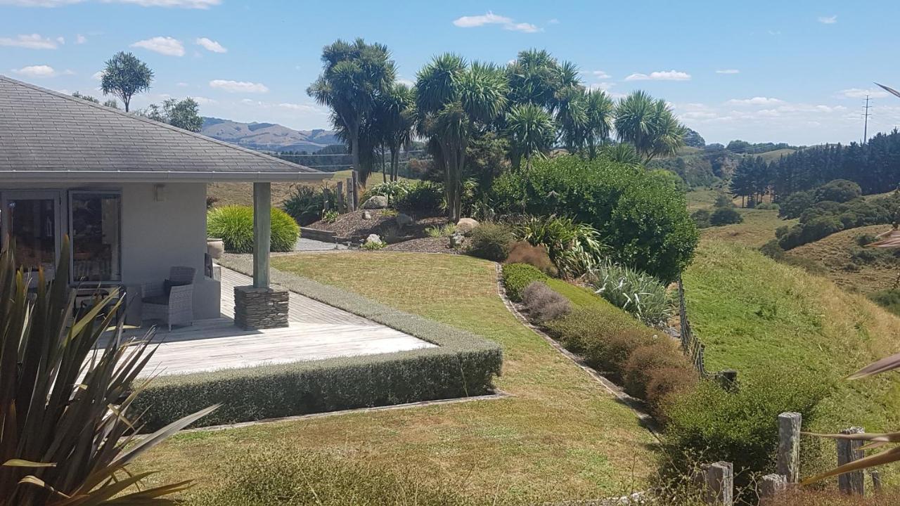Above The River Karapiro Bed & Breakfast Luaran gambar